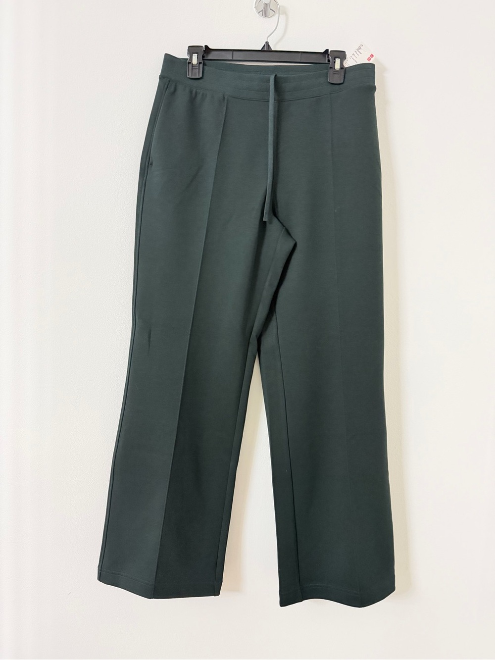Uniqlo Women's Dark Green Boot Cut Drawstring Pants